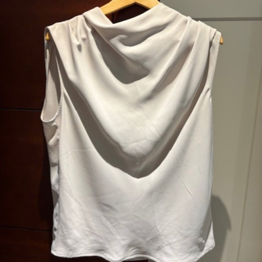 Cream layering sleeveless blouse; silky soft Babaton. size Medium